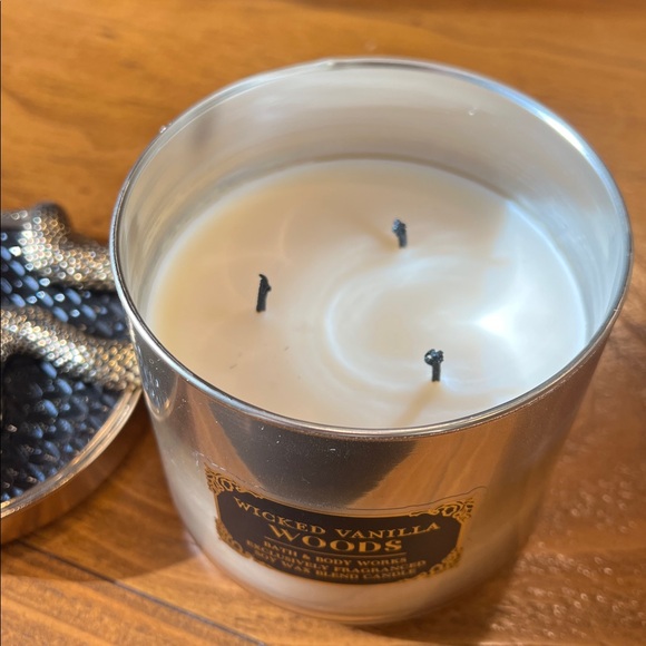 Bath & Body Works Wicked Vanilla Woods Candle - Picture 2 of 2